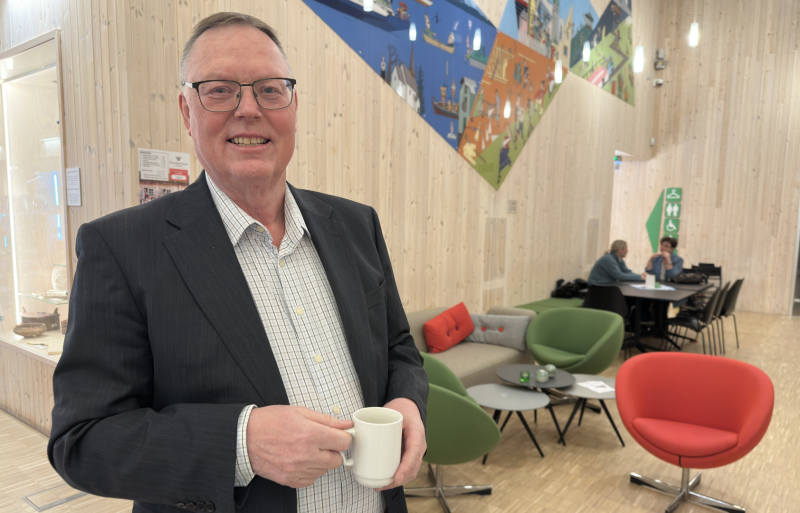 Med beina planta i bankhistorien